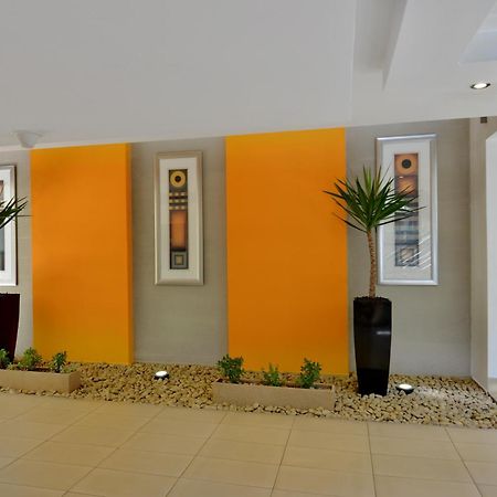 City Lodge Hotel Johannesburg Airport, Barbara Road Kempton Park Zewnętrze zdjęcie