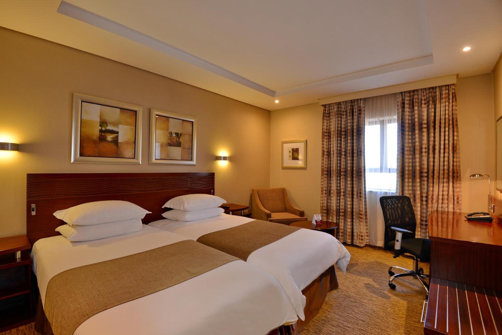 City Lodge Hotel Johannesburg Airport, Barbara Road Kempton Park Zewnętrze zdjęcie