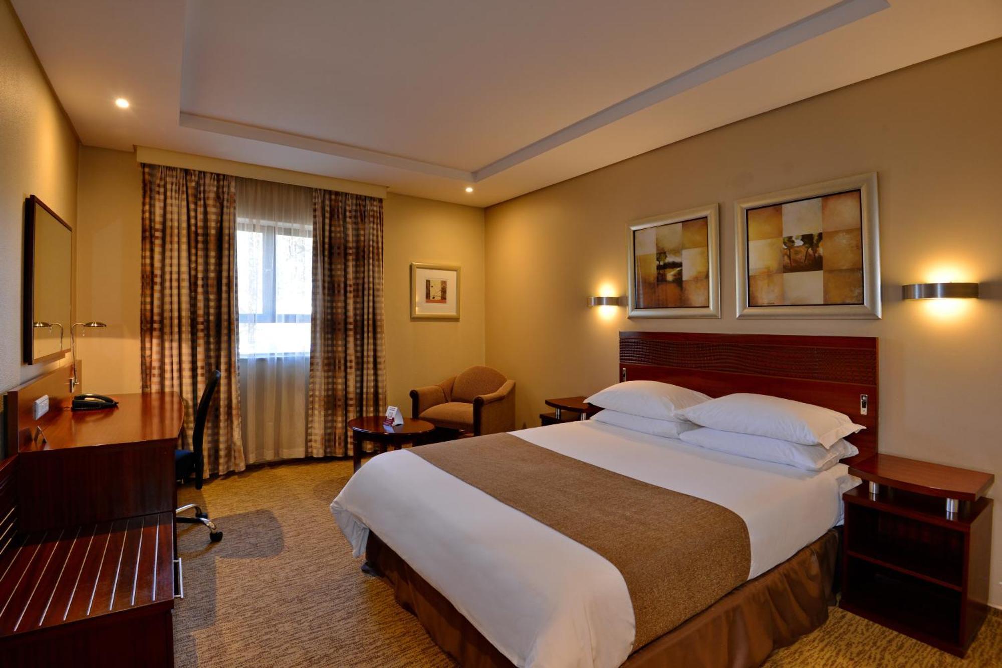 City Lodge Hotel Johannesburg Airport, Barbara Road Kempton Park Zewnętrze zdjęcie